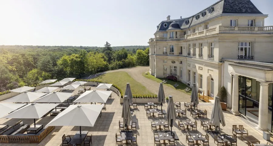 Château 5 Étoiles avec Vue Panoramique sur Forêt - Séminaire entreprise Chantilly (60)